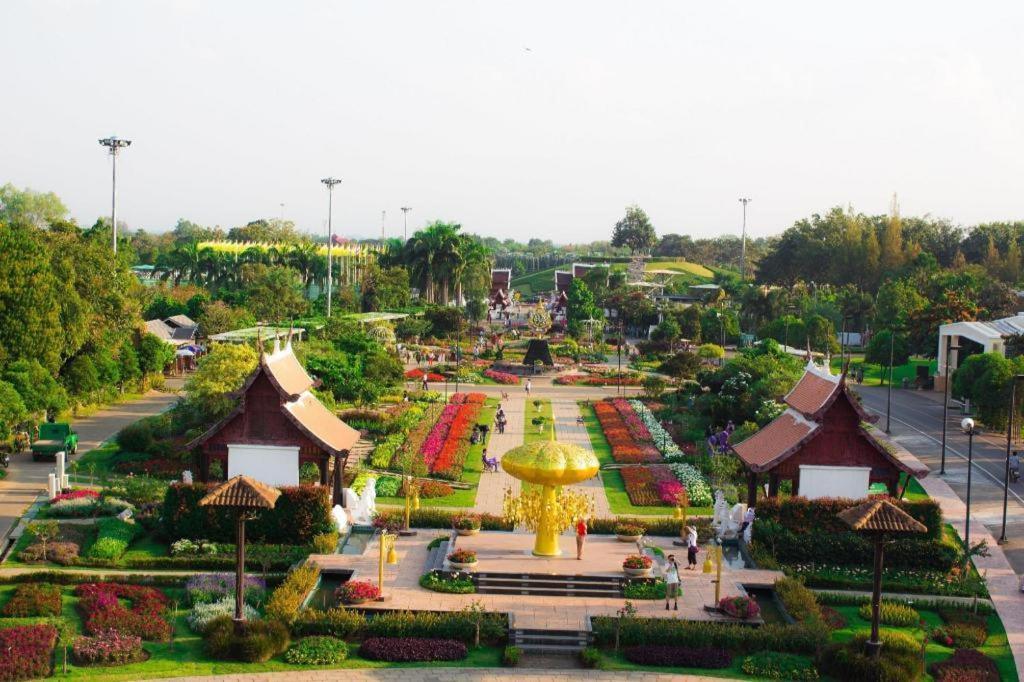 Rajapruek Place Chiang Mai Zewnętrze zdjęcie